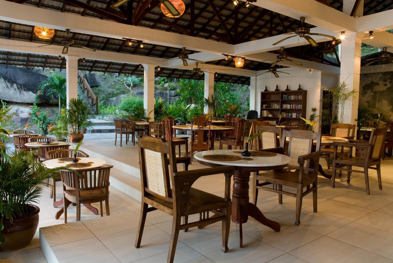 Minang Cove Resort Kampong Mukut Exterior photo